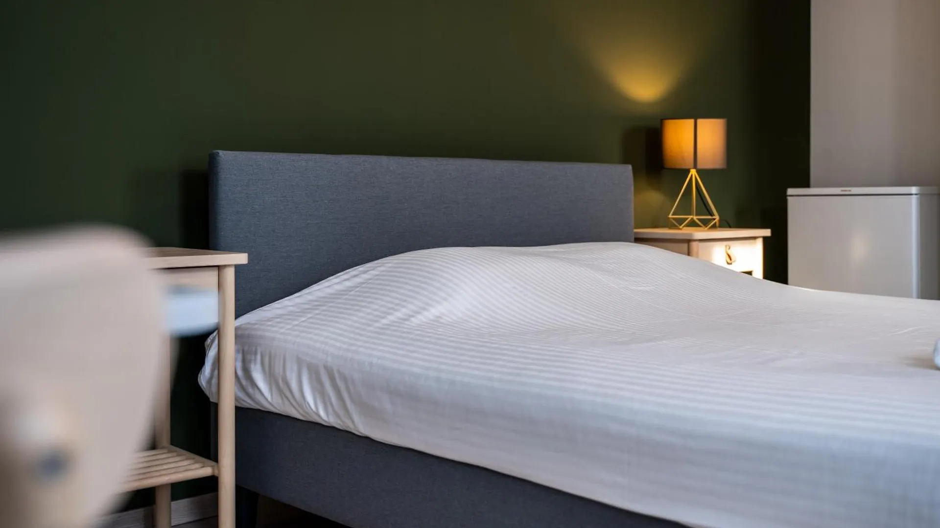 General Sixty-Seven By Romy&Travis Hotel Bruges 0*,  Belgium
