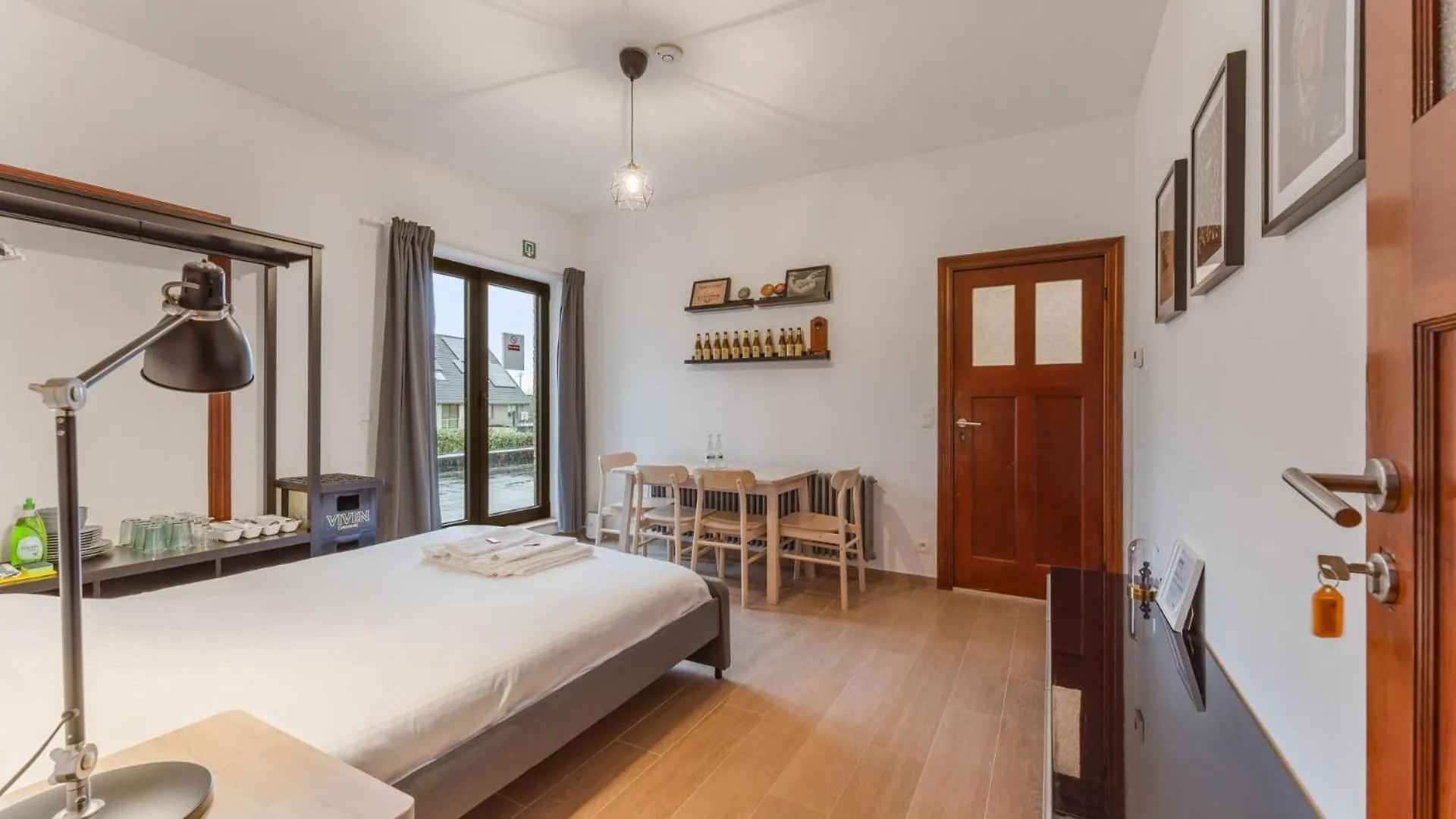General Sixty-Seven By Romy&Travis Hotel Bruges 0*,